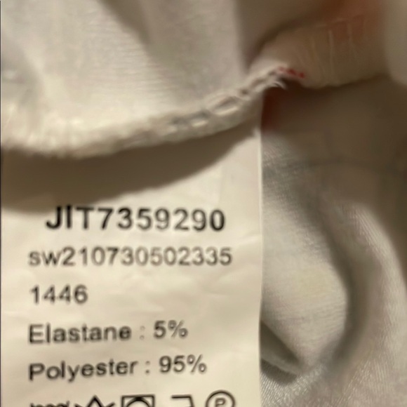 Abstract Patterned T-Shirt - Picture 5 of 5